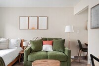 Building Photo - 5248 SE Stark St