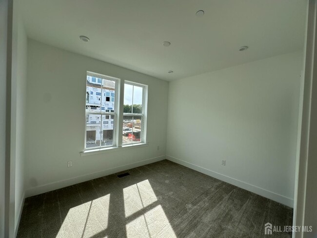 Building Photo - 10102 Donatello Dr