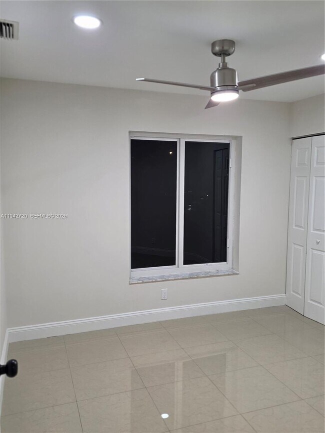 Building Photo - 3832 NW 107th Way