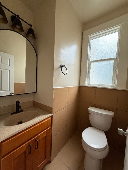 Building Photo - 2921-2923 20th St