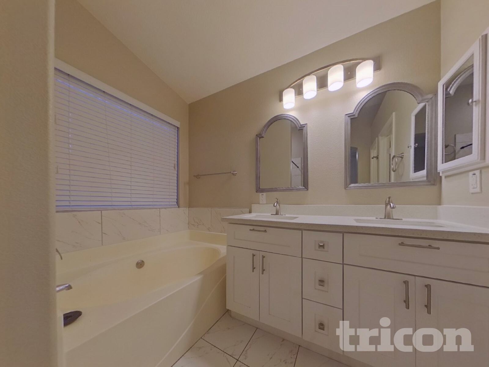 Building Photo - 350 N 152nd Dr