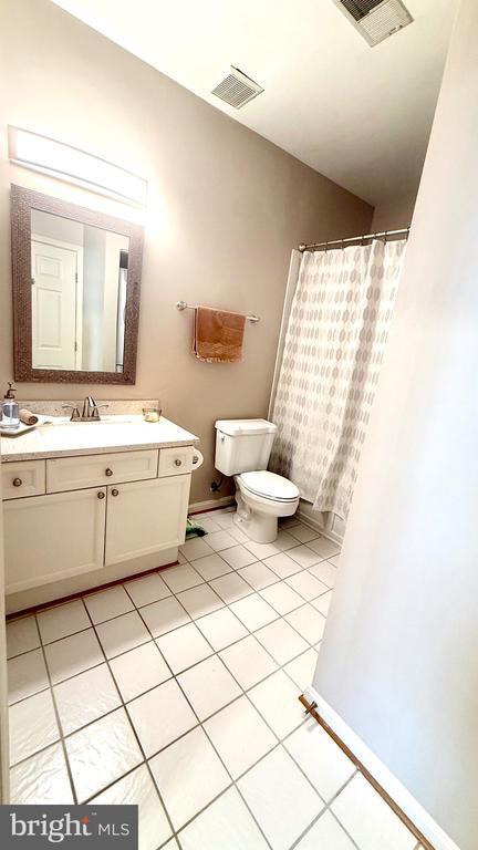 Building Photo - 2710 Bellforest Ct