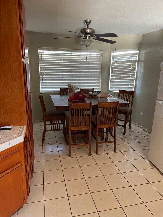 Building Photo - 4623 Kaytlain Ave