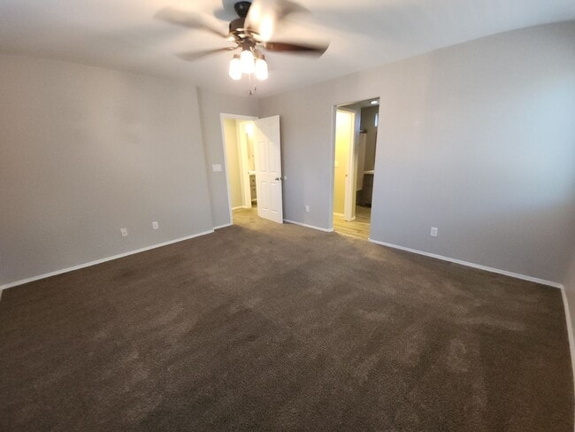 Building Photo - 8253 W Wildwood Glen Dr