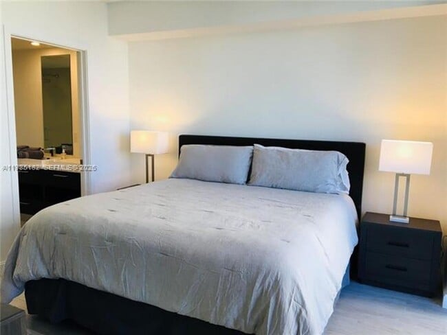 Building Photo - 55 SW 9th St