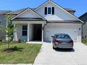 Building Photo - 705 Lanarck Wy