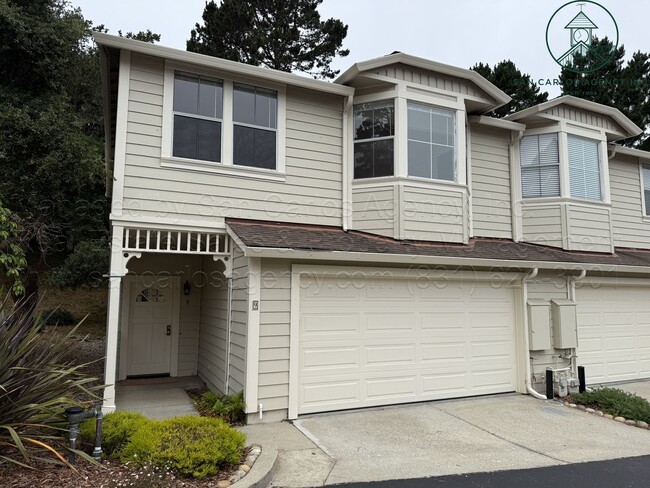Primary Photo - Refreshed Two Bedroom Pacific Grove Townhome in Gated Community
