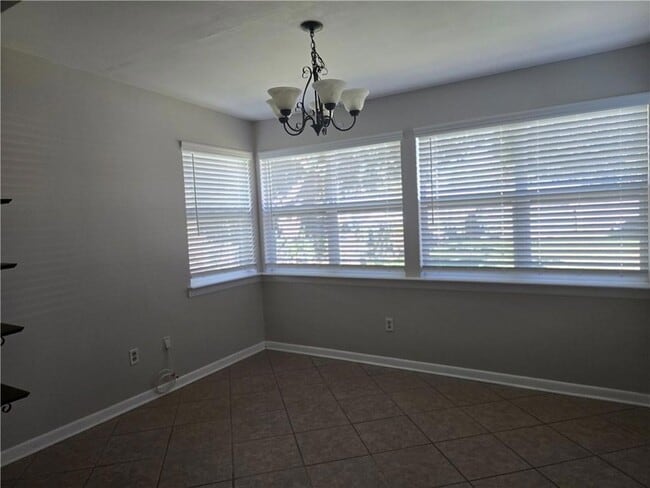 Building Photo - 641 Jefferson Heights Ave