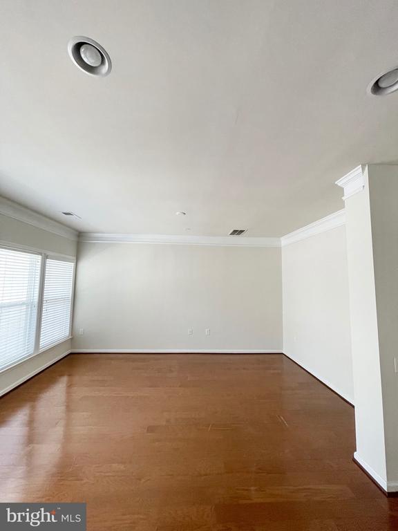 Building Photo - 2934 Finsbury Pl
