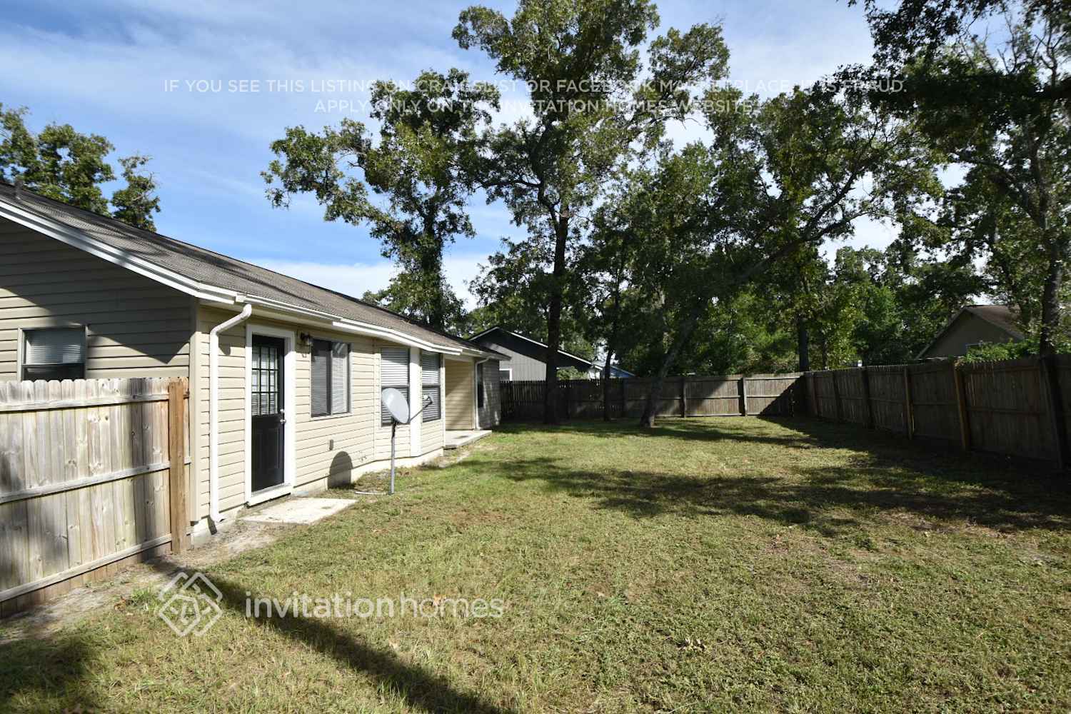 Building Photo - 8478 Wessex Ct