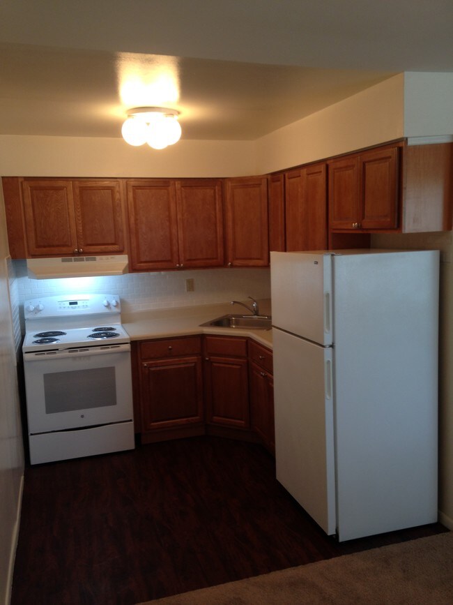 Building Photo - 35 Kimmig Ave