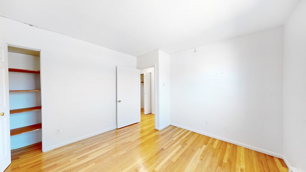 Building Photo - 515 Highland Ave