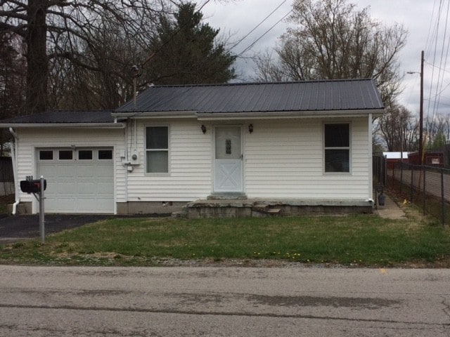 Primary Photo - 203 Wendell St
