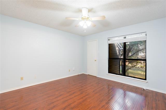 Building Photo - 5840 Spring Valley Rd