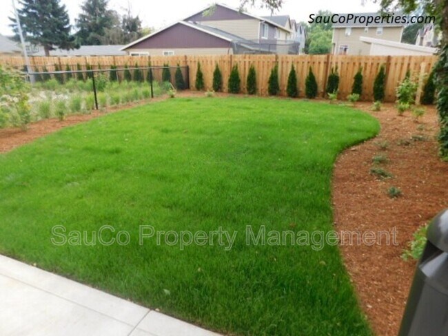 Building Photo - 17345 SW Blanton St