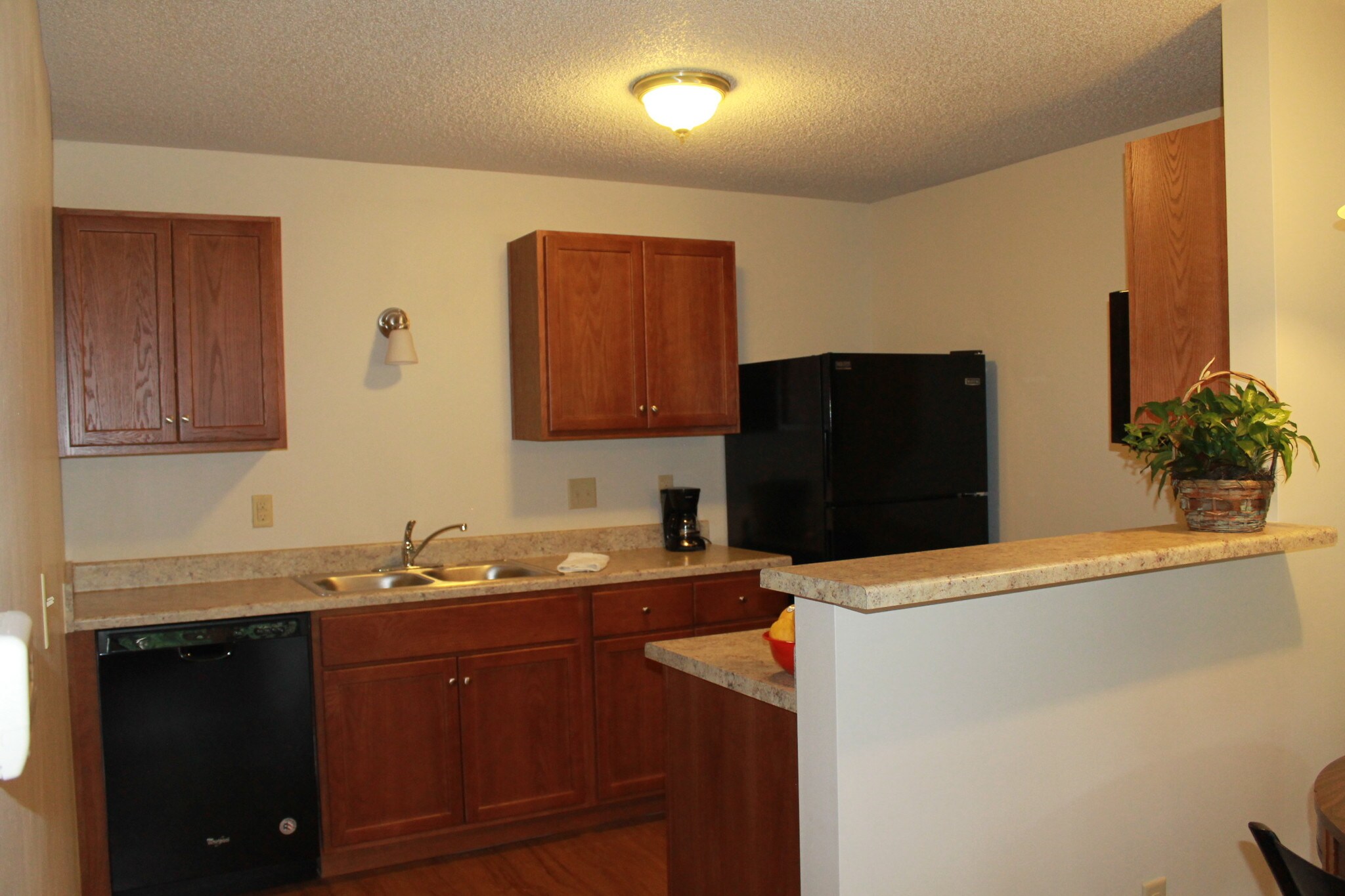 new appliances - 1318 SW Buchanan St