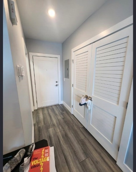 Building Photo - 55 W Fifth St