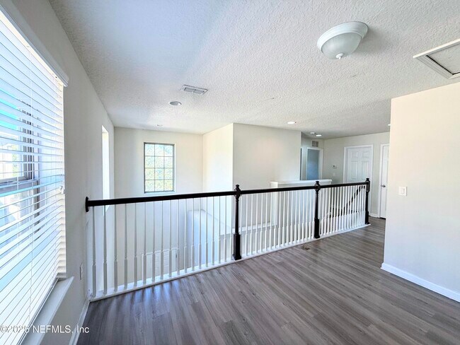 Building Photo - 14020 Corrine Cir