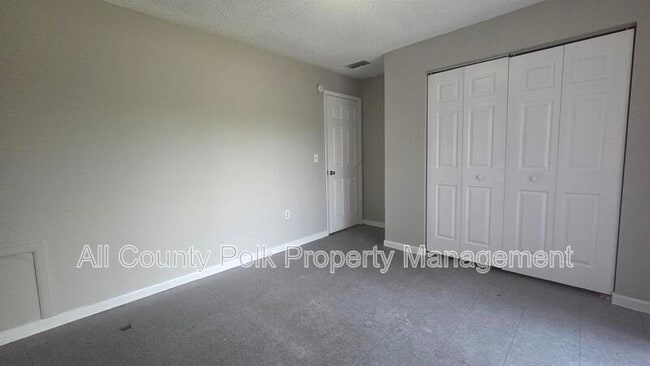 Building Photo - 2936-2938 8 Iron Dr