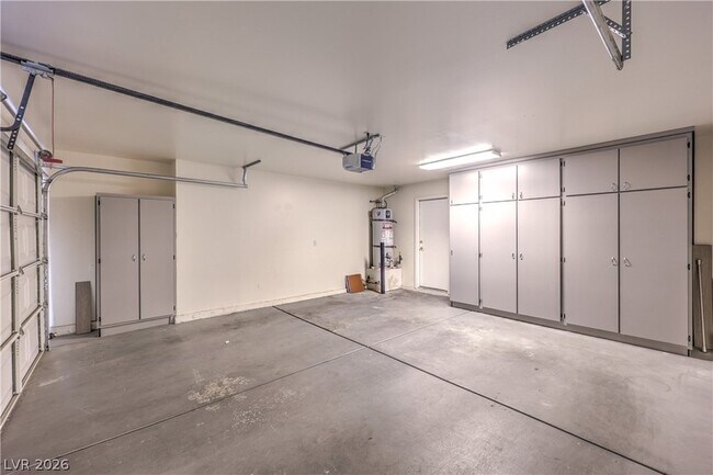 Building Photo - 10035 S Daybreak Dew Ct