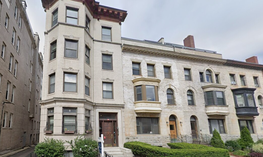 Building Photo - 58 Hemenway St