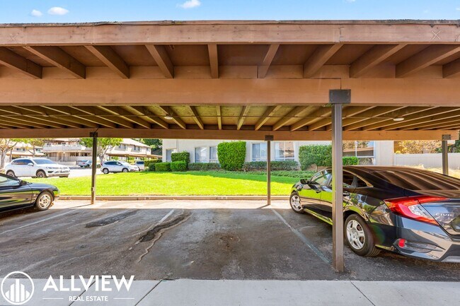 Building Photo - 25652 Rimgate Dr
