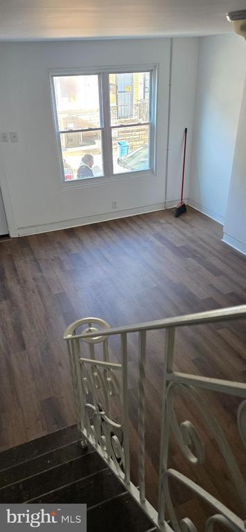 Building Photo - 1609 S LeCount St