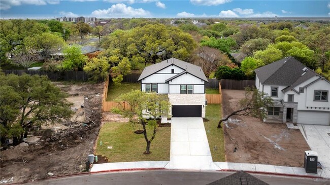 Building Photo - 124 Driftwood Hills Way