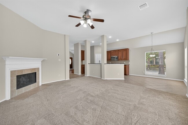 Building Photo - 17603 Burkhart Ridge Dr