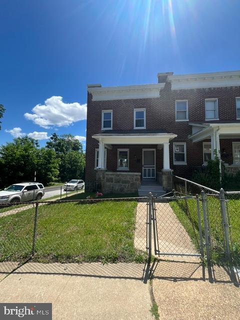 Building Photo - 787 Linnard St