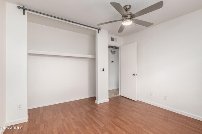 Building Photo - 616 S Hardy Dr