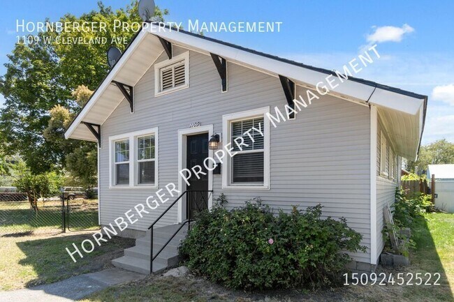 Building Photo - 1109 W Cleveland Ave
