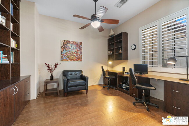 Building Photo - 40870 Avenida Rosario