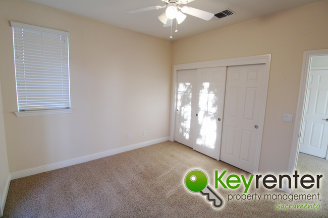 Building Photo - 1099 Chesley Ln