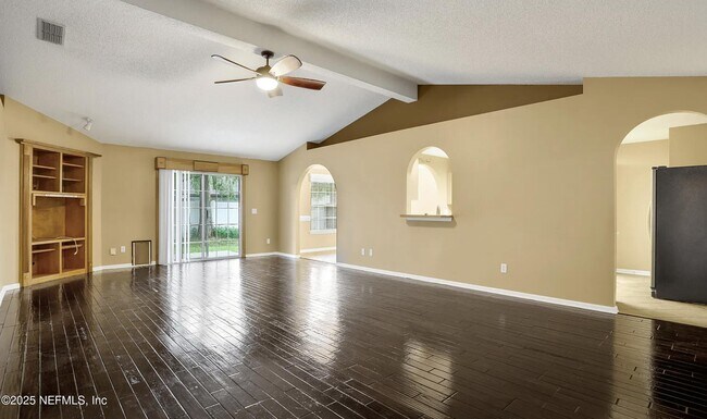 Building Photo - 3691 Cameron Crossing Dr