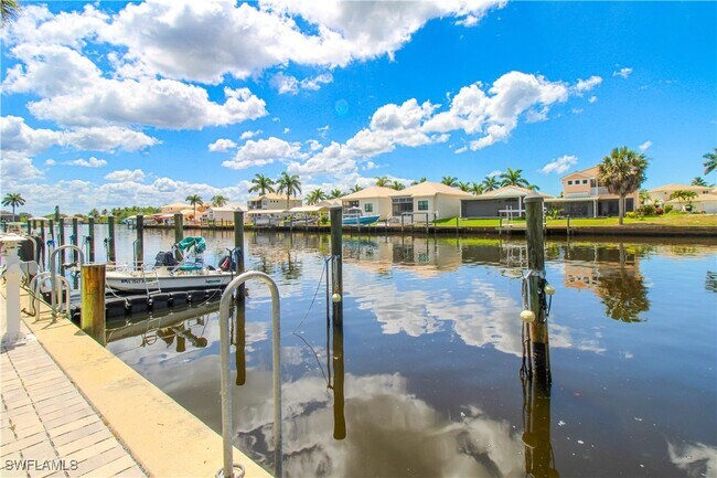 Building Photo - 317 Sunrise Cay