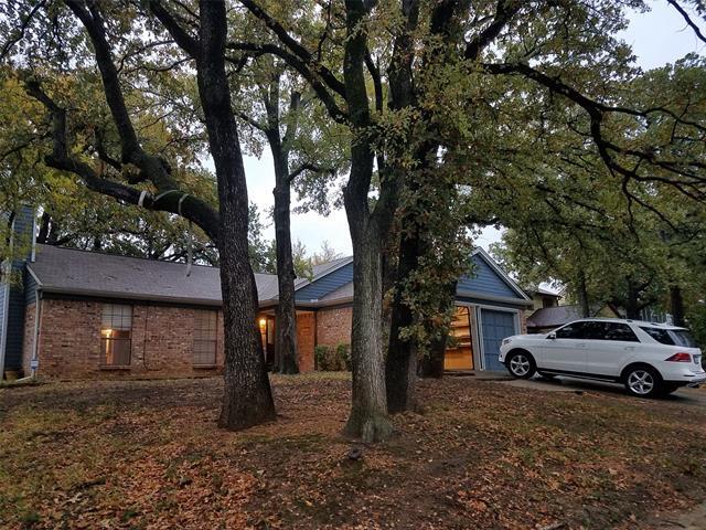 Building Photo - 1702 Acorn Dr