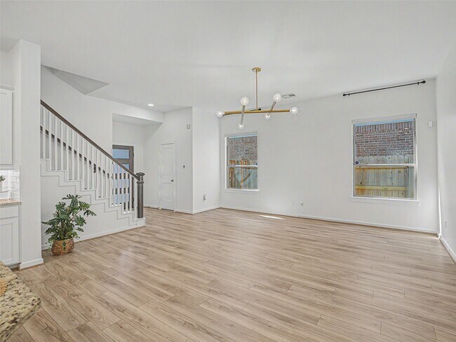 Building Photo - 6019 Dovetail Cliff Ct