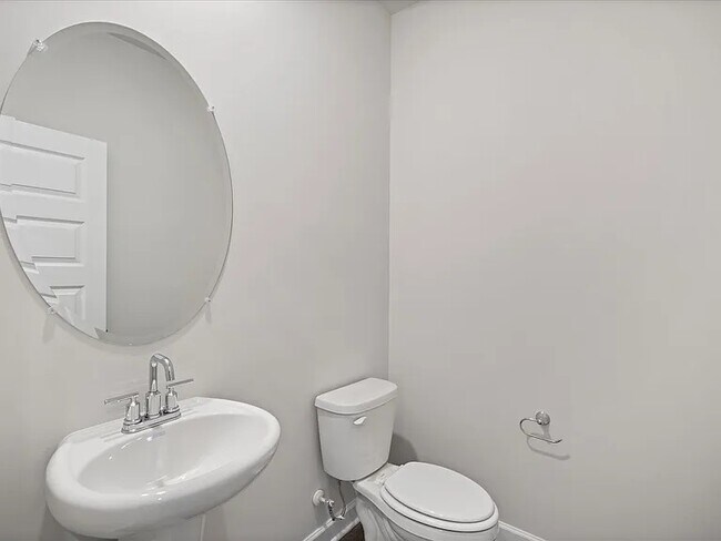 Building Photo - 640 Orsman Trl