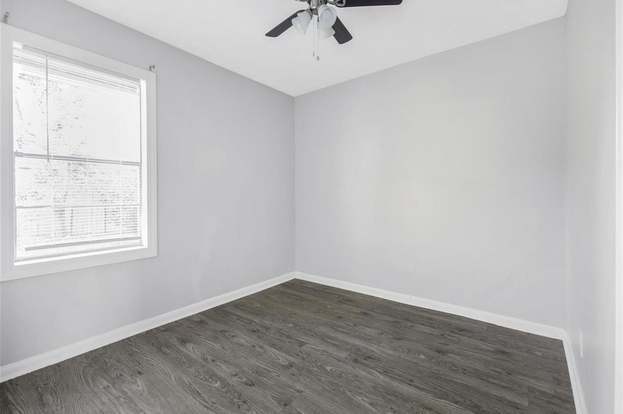 Building Photo - 3810 Lehall St