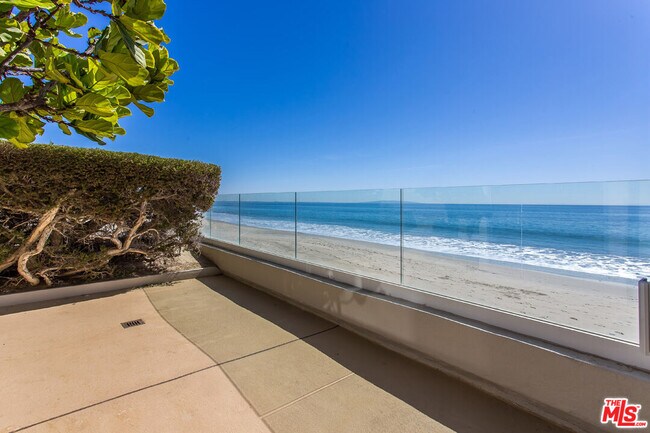 Building Photo - 22548 Pacific Coast Hwy
