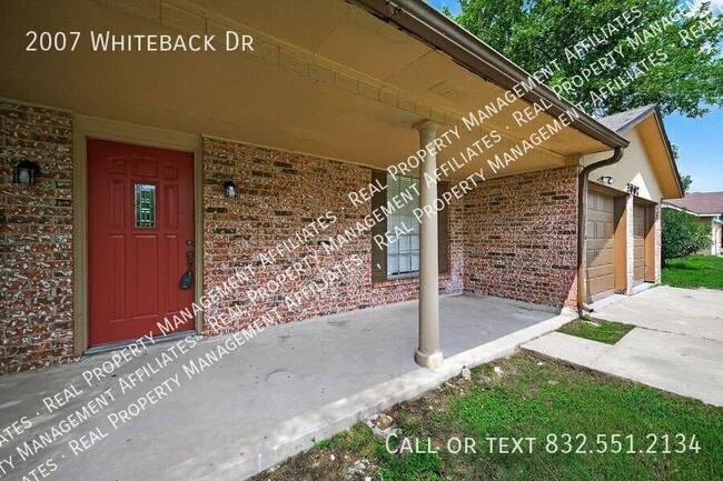 Building Photo - 2007 Whiteback Dr