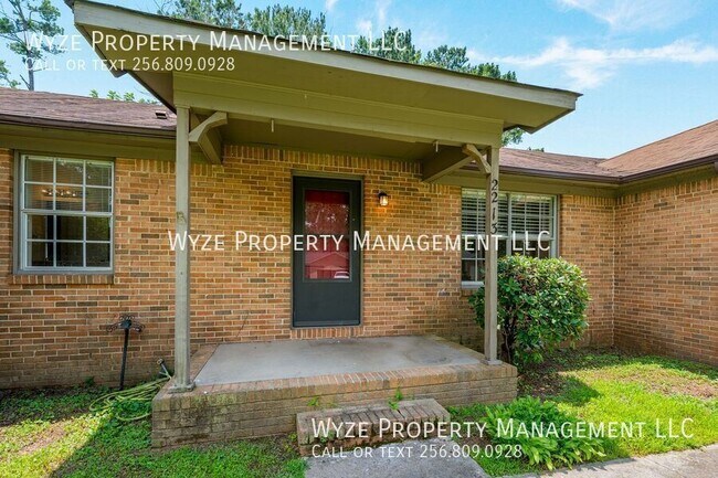 Building Photo - 2213 Cecille Dr SW