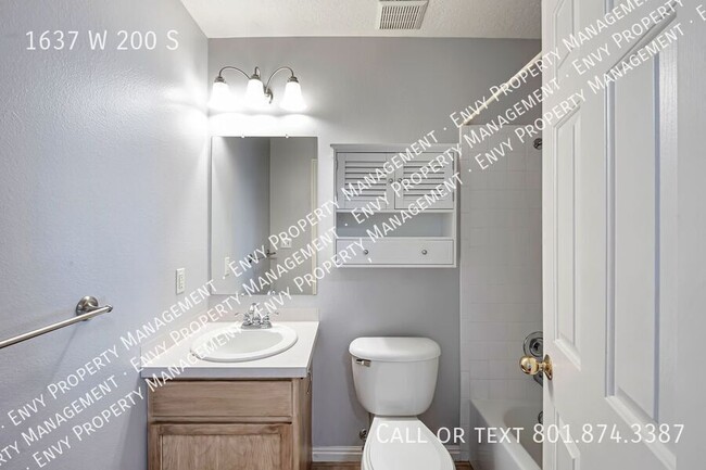 Building Photo - 1637 W 200 S St