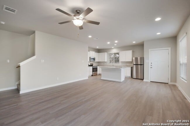 Building Photo - 1 month free APRIL at Stadium Pointe- Tucked Away & Spacious in Northwest SA