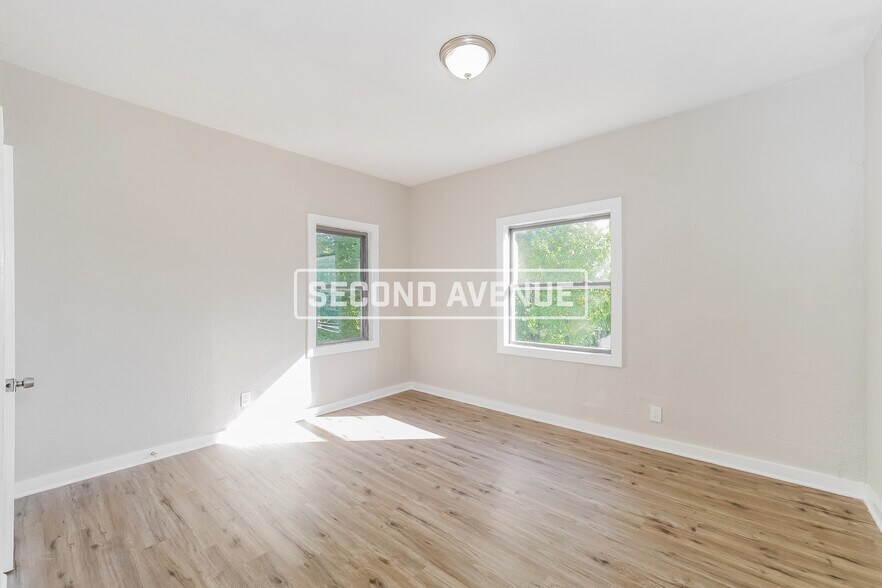 Building Photo - 2723 Park Ave