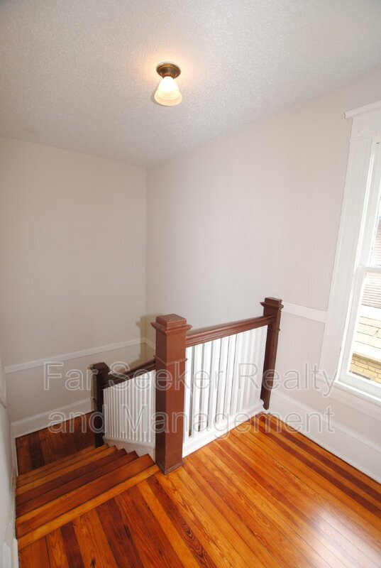 Building Photo - 1525 Osceola St