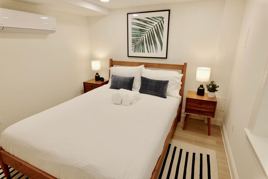 Building Photo - 921 South Carolina Ave SE