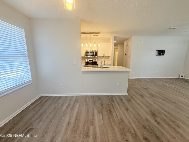 Building Photo - 3686 Wood Creek Ln