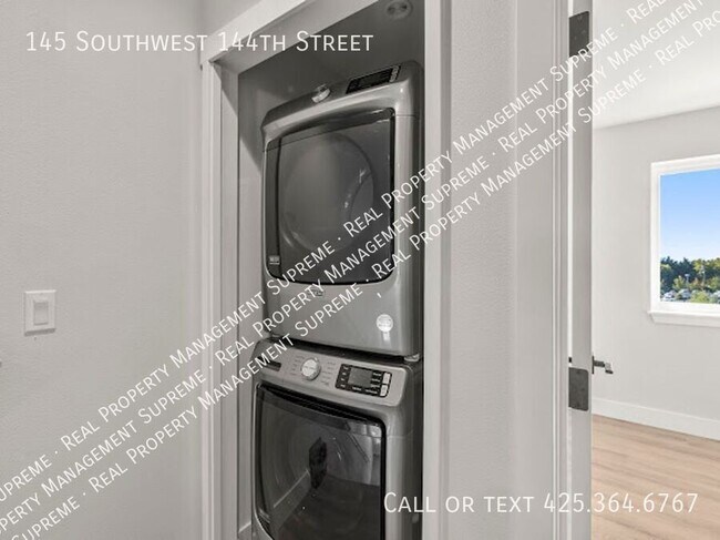Building Photo - 145 SW 144th St